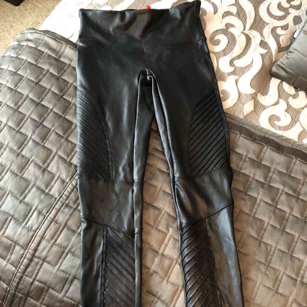 Spanx moto legging